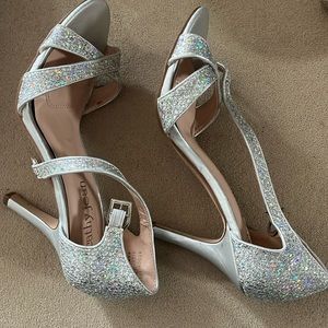 Formal heels size 6.5